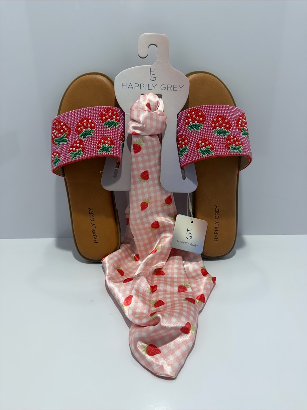 Viral Happily Grey Strawberry Beaded Flat Slide Sandals with Matching Scarf NWT